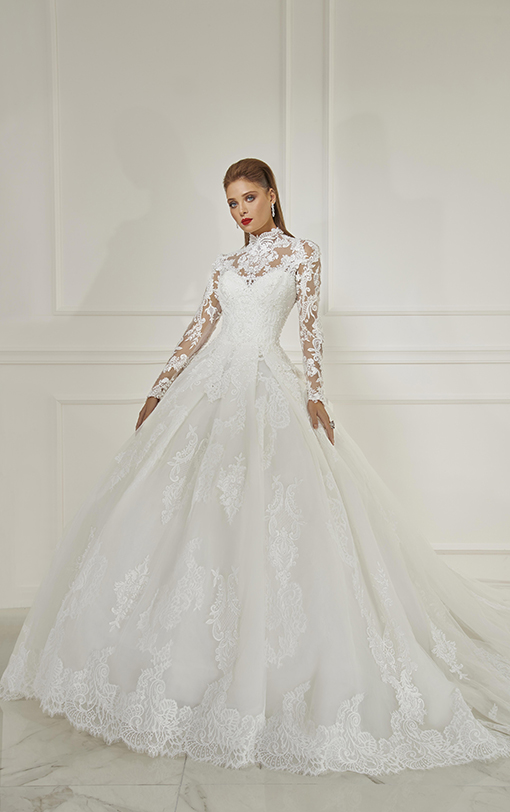 robe de mariée princesse col haut 