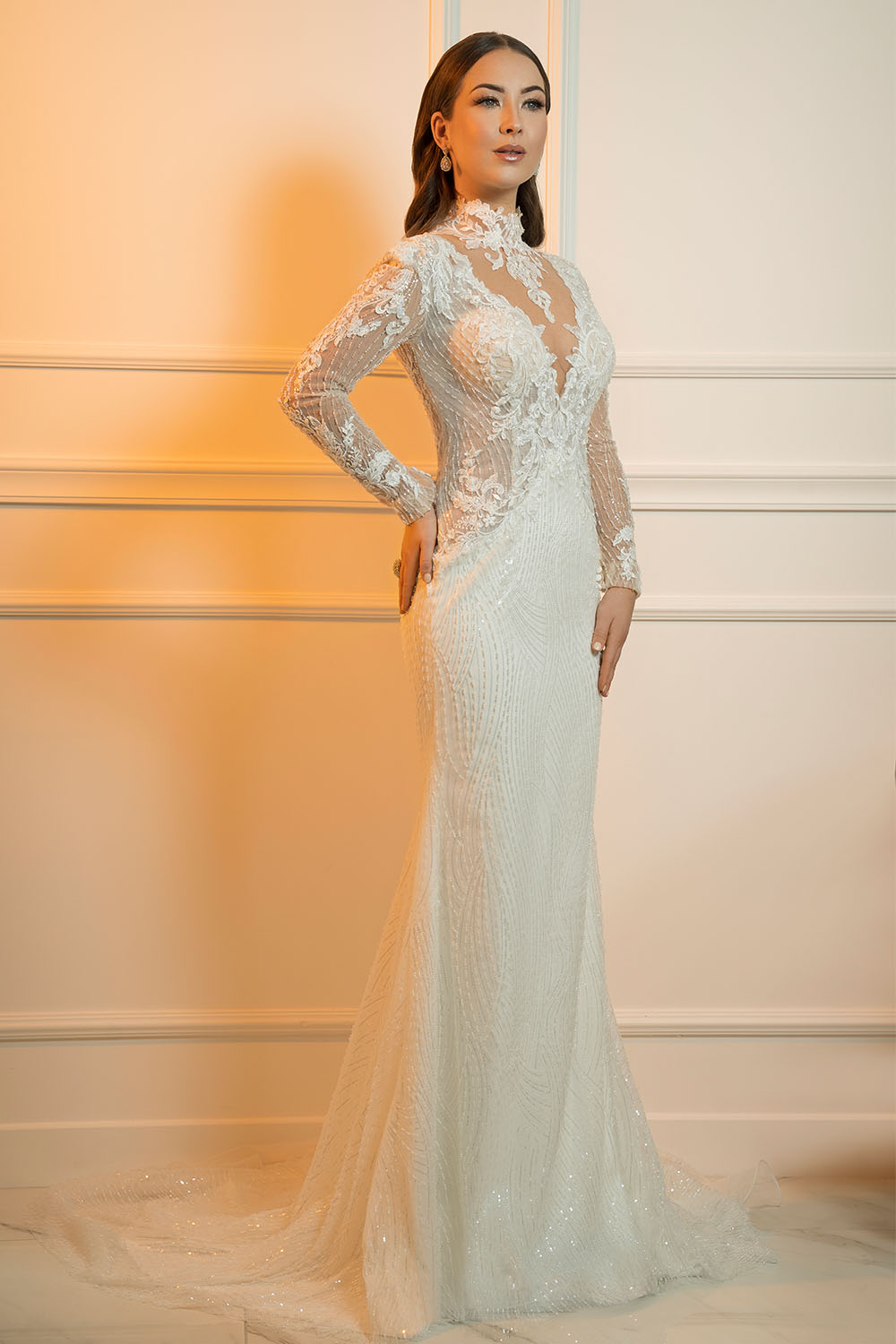 Robe de mariée col haut