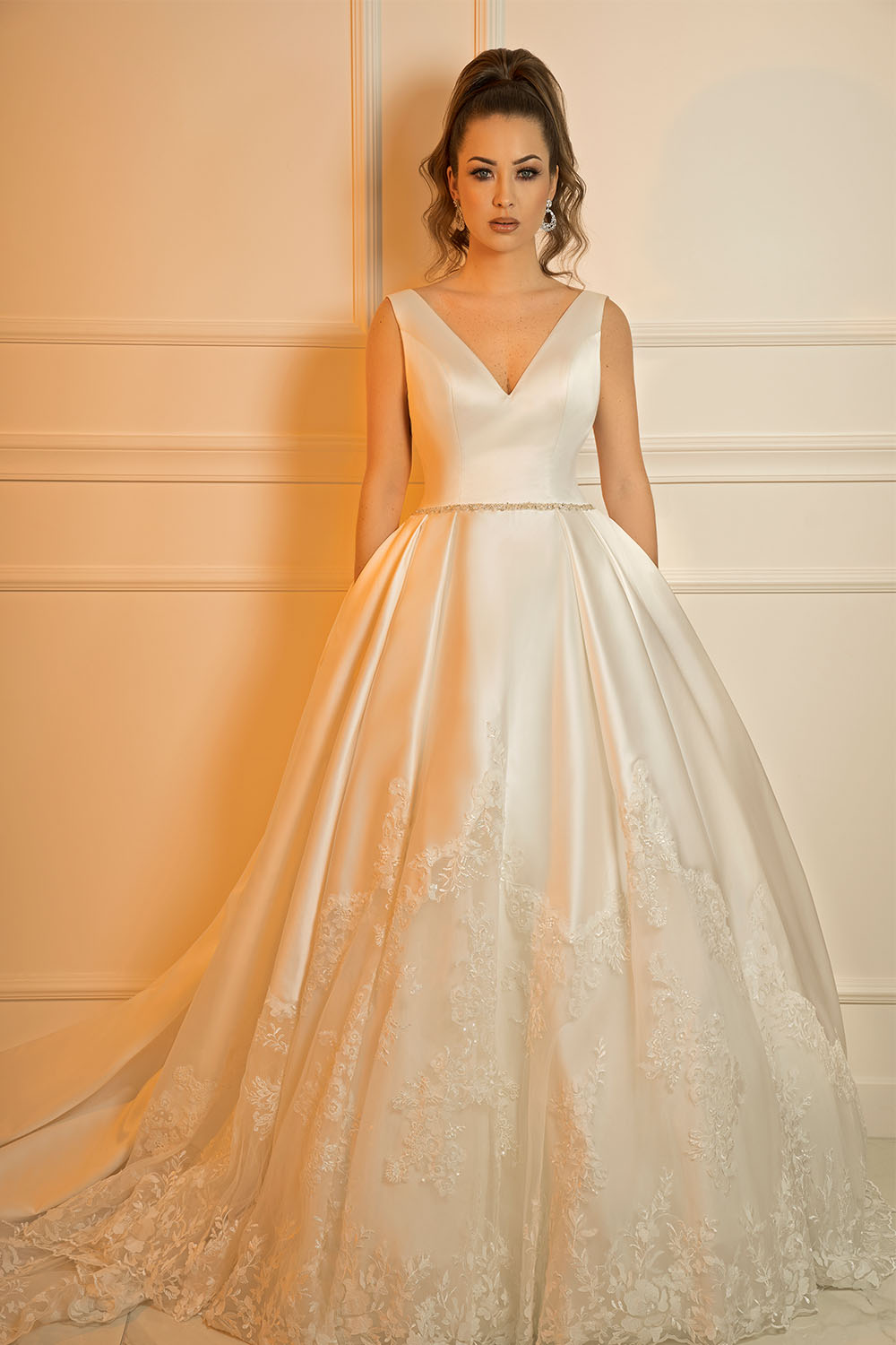 Robe de mariée princesse en satin 