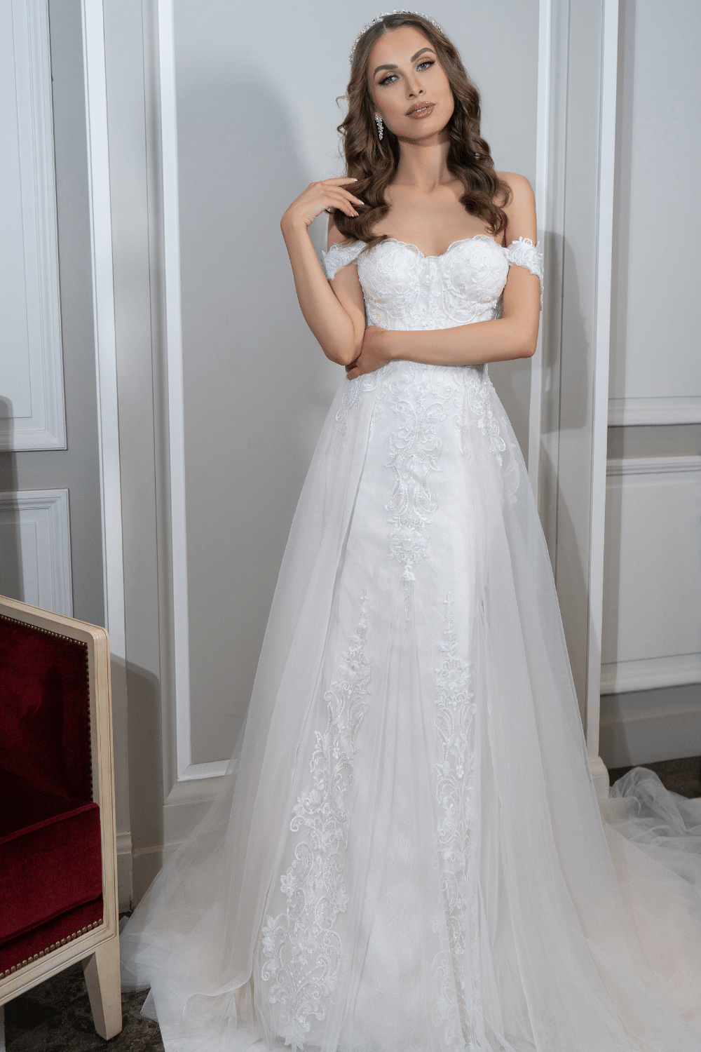 Robe de mariée avec surjupe